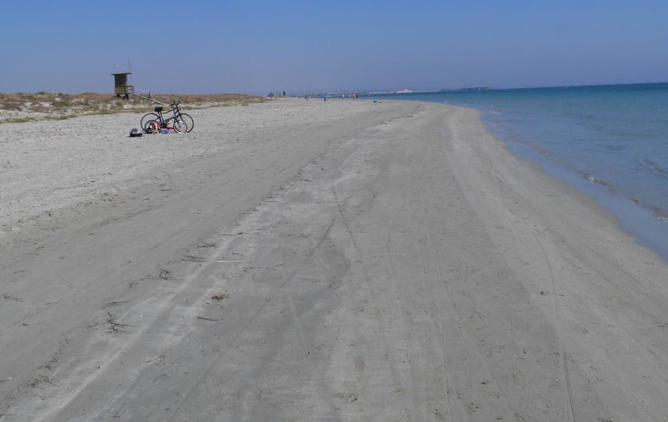Analisis de las mejoras en la conservación de las salinas de San Pedro y las dunas de la playa de La Llana