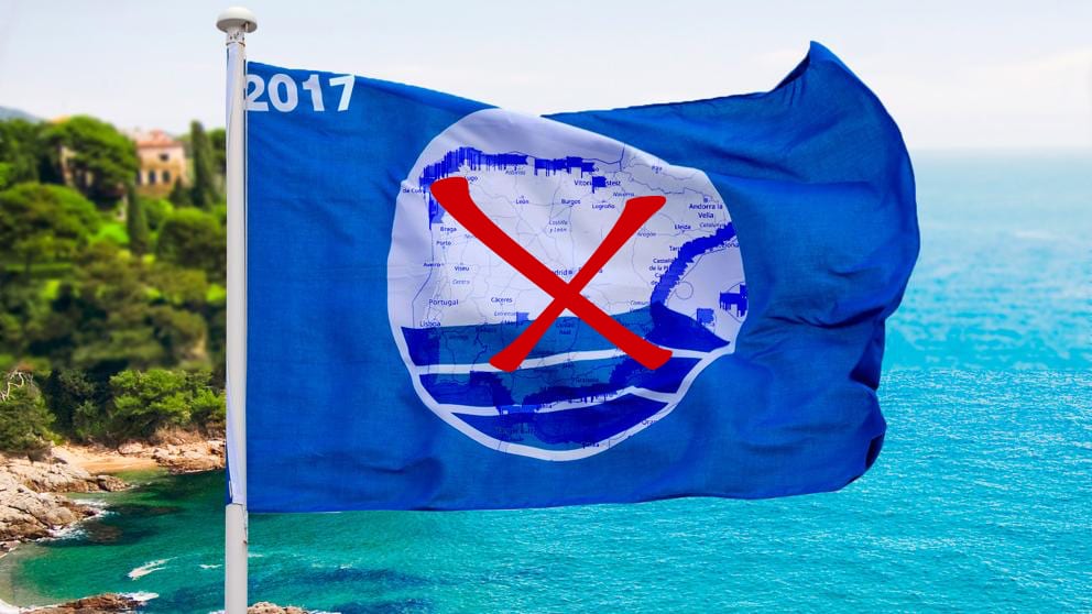 El Mar Menor sin las banderas azules otro año por su deficiente estado