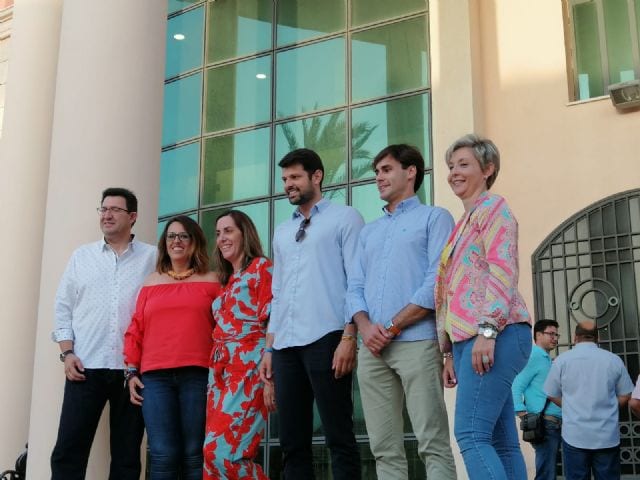 El contrato de prensa “hecho a medida” en el Ayuntamiento de Los Alcázares