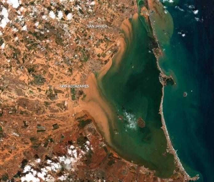 El catástrofe de Mar Menor a vista de satelite