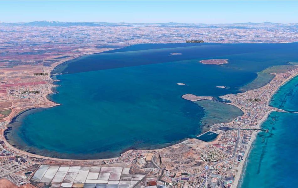 Una zona de exclusión limitará el urbanismo cerca de Mar Menor durante cinco años