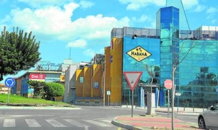 Suspendido el desahucio del centro comercial Las Velas de Los Alcázares