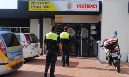 Policía Local de San Javier detiene a una mujer en Roda por amenaza con arma y atentando contra la autoridad