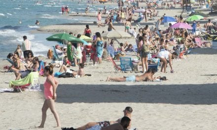 Las playas de Murcia acogerán a 7 residentes por metro de costa, sin limite de aforo y sistema de turnos