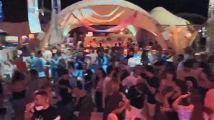 La Policía Local de San Javier cierra la discoteca Maná por incumplimiento las normas sanitarias