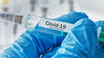 ¿Que criterios se deben seguir para saber quien debe recibir primero la vacuna de la COVID?