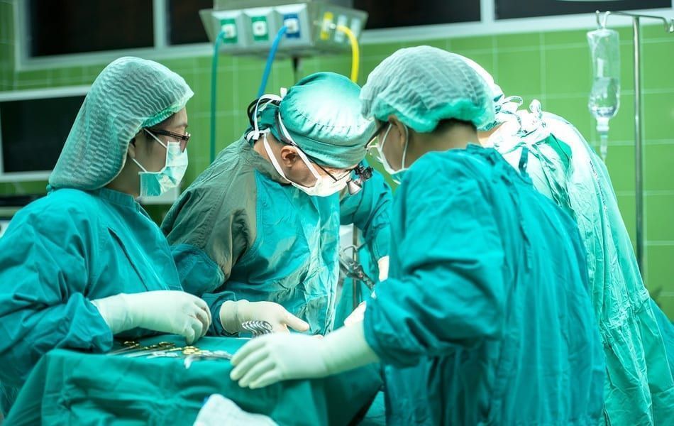 Defensor del paciente informa que el retraso en cirugías en la Región de Murcia sube en 40 días