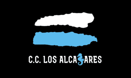 El Club Ciclista de Los Alcázares ha presentado su nueva equipación