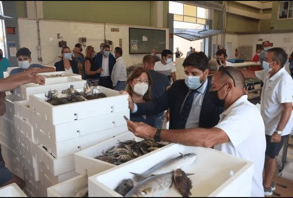 La Cofradía de Pescadores de San Pedro del Pinatar pide que «se abran las golas» y se evite la llegada de aguas con nutrientes al Mar Menor