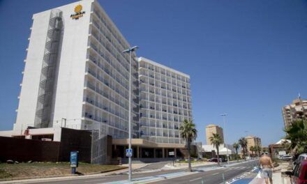 El hotel Doblemar en La Manga asegura que cuenta con «todas las medidas para garantizar la seguridad alimentaria»