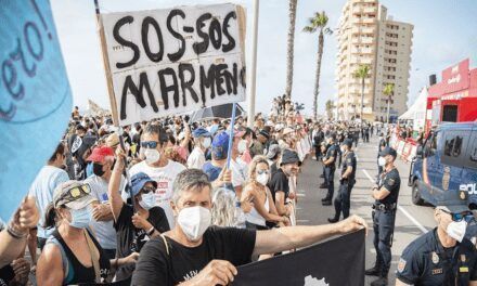 La Vuelta España 2021, en negro para proteger al Mar Menor