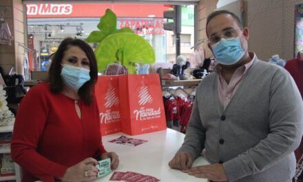 La campaña “Tú eres Navidad” en San Pedro del Pinatar sortea 10.000 euros en premios y un escaparate de regalos