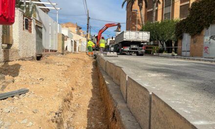 Las obras de mejora de accesibilidad en la calle Cánovas del Castillo estarán terminadas en enero 2022