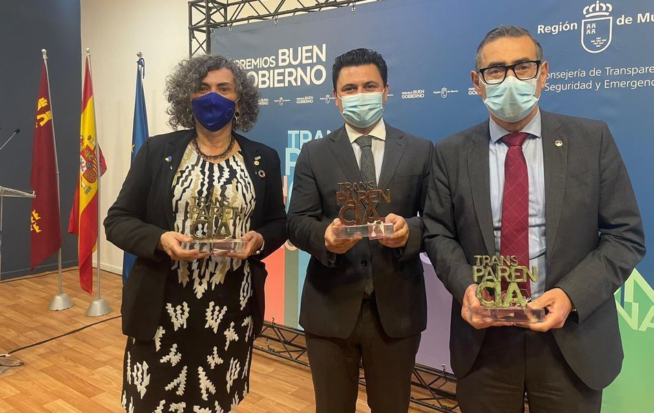 El Ayuntamiento de San Javier recibe un premio regional a la Transparencia por su proyecto “Transparencia y ética”