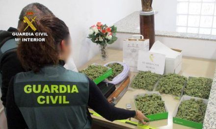 La Guardia Civil desmantela tres puntos de venta de drogas en San Javier