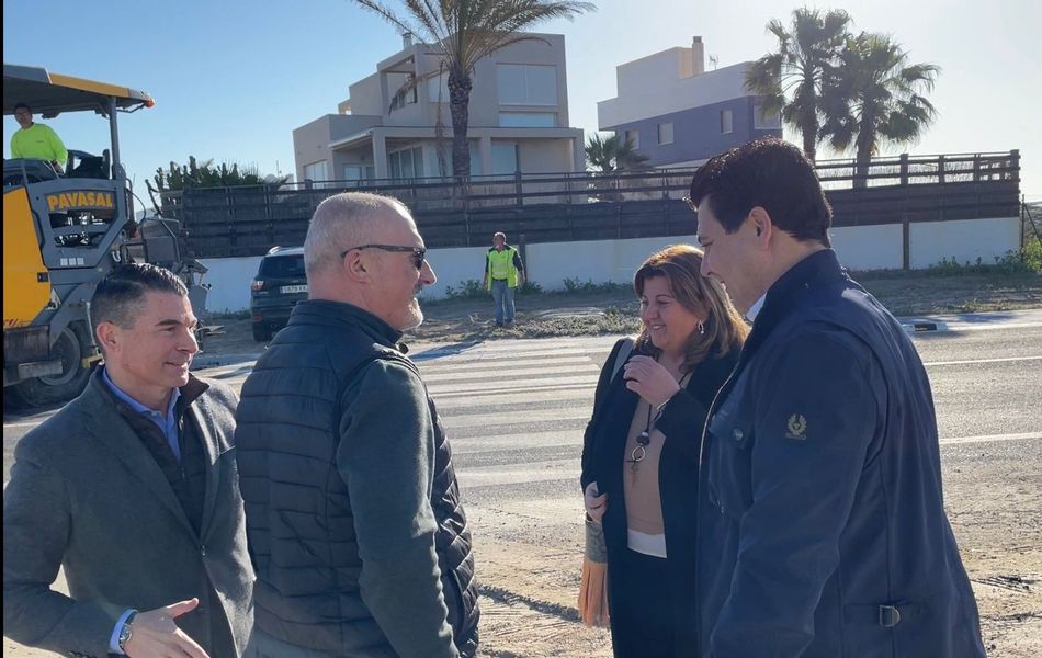 El Ayuntamiento de San Javier ejecuta obras de reposición de asfalto en La Manga del Mar Menor por valor de 468.878 euros