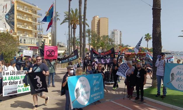 Manifestación en San Javier contra la “Pasión y calvario del Mar Menor” de la contaminación en el Mar Menor