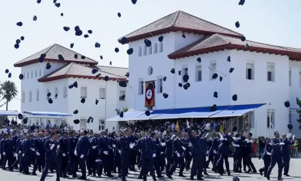 AGA San Javier: entrega de Reales Despachos de Teniente a los 120 nuevos oficiales