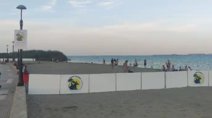 Playa canina Los Alcázares: estrenan la primera playa canina del Mar Menor
