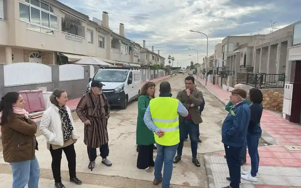 Inversión de 530.000 euros para renovar los servicios urbanísticos del barrio Los Girasoles en San Javier