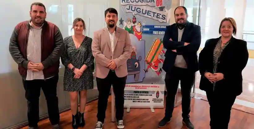 Una campaña de recogida de juguetes por Navidad 2022 Los Alcázares