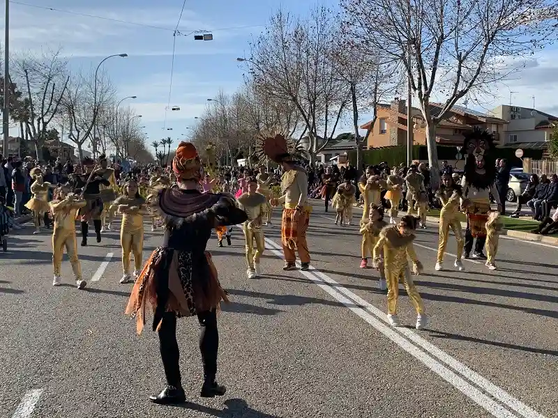 El Carnaval de Santiago de la Ribera 2023 se despidió ayer domingo a lo grande