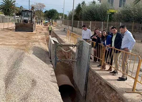 Las obras de los colectores norte y sur que construye el Gobierno regional en San Javier terminan a finales de año